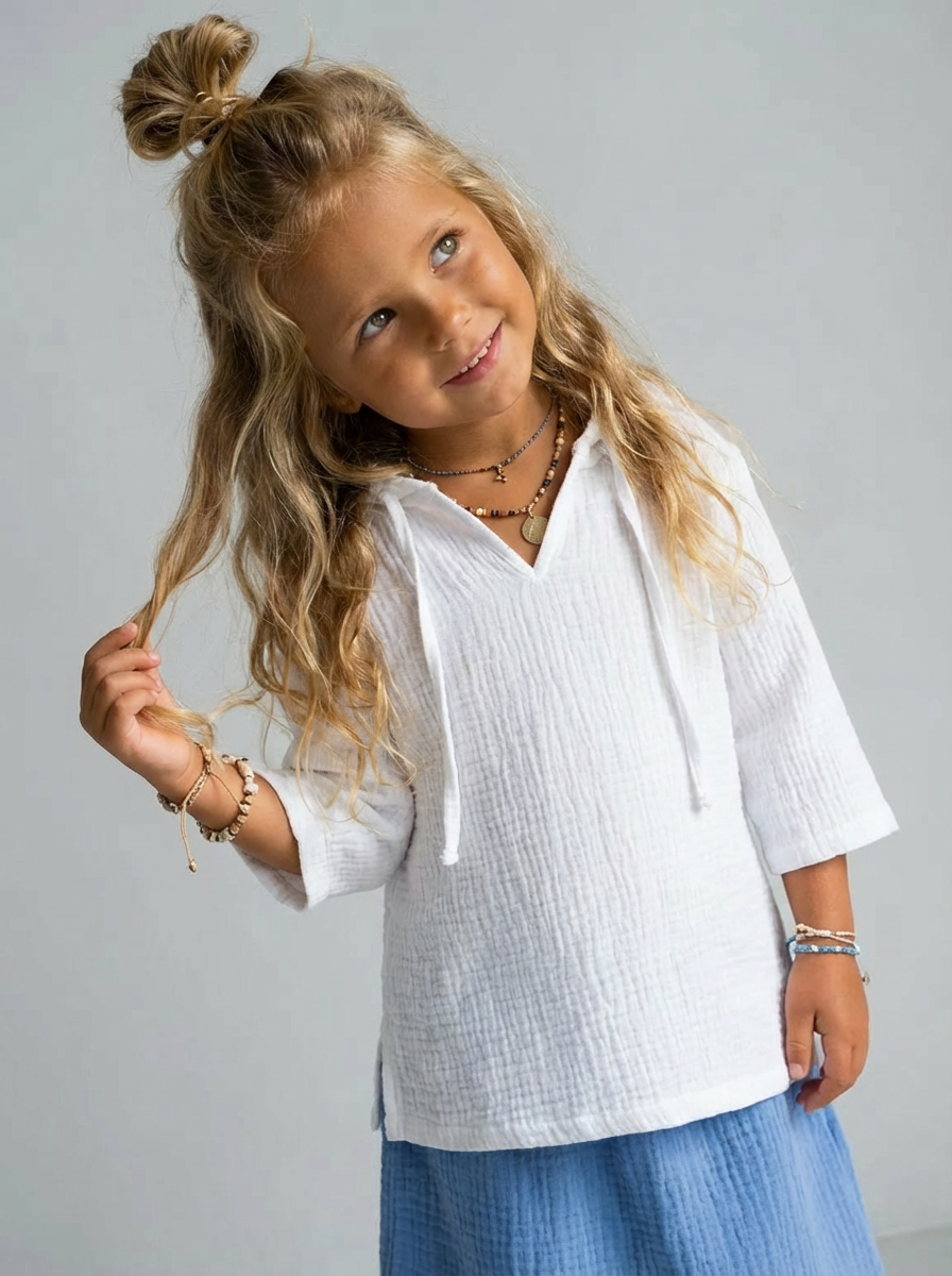 Изображение товара Детская пляжная рубашка YOULALA белая с капюшоном