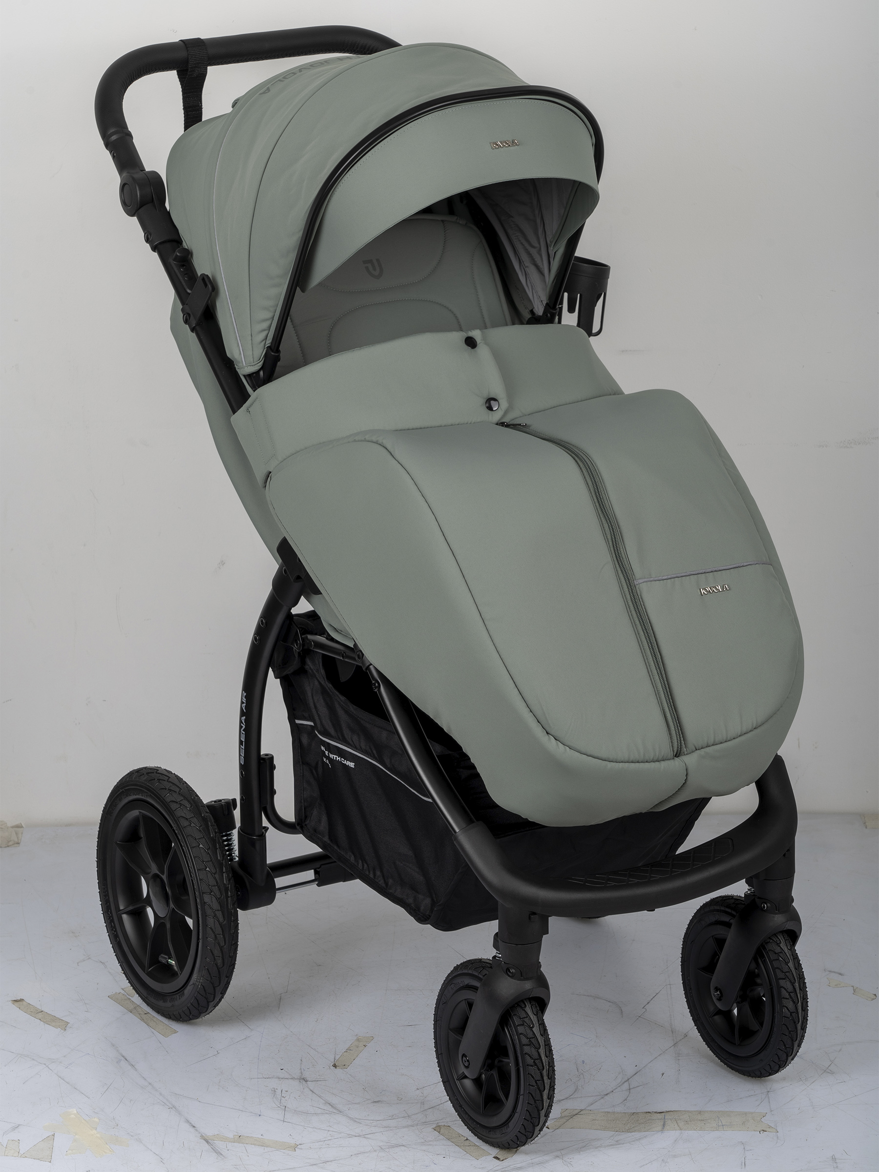 Коляска прогулочная JOVOLA Selena Air Plus зеленый - фото 4
