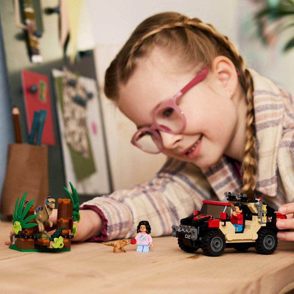 Конструктор LEGO Jurassic World 76972 285 дет. - фото 6