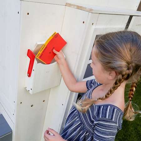 Игровой домик для улицы KidKraft с кухней и доской для рисования 10236_KE