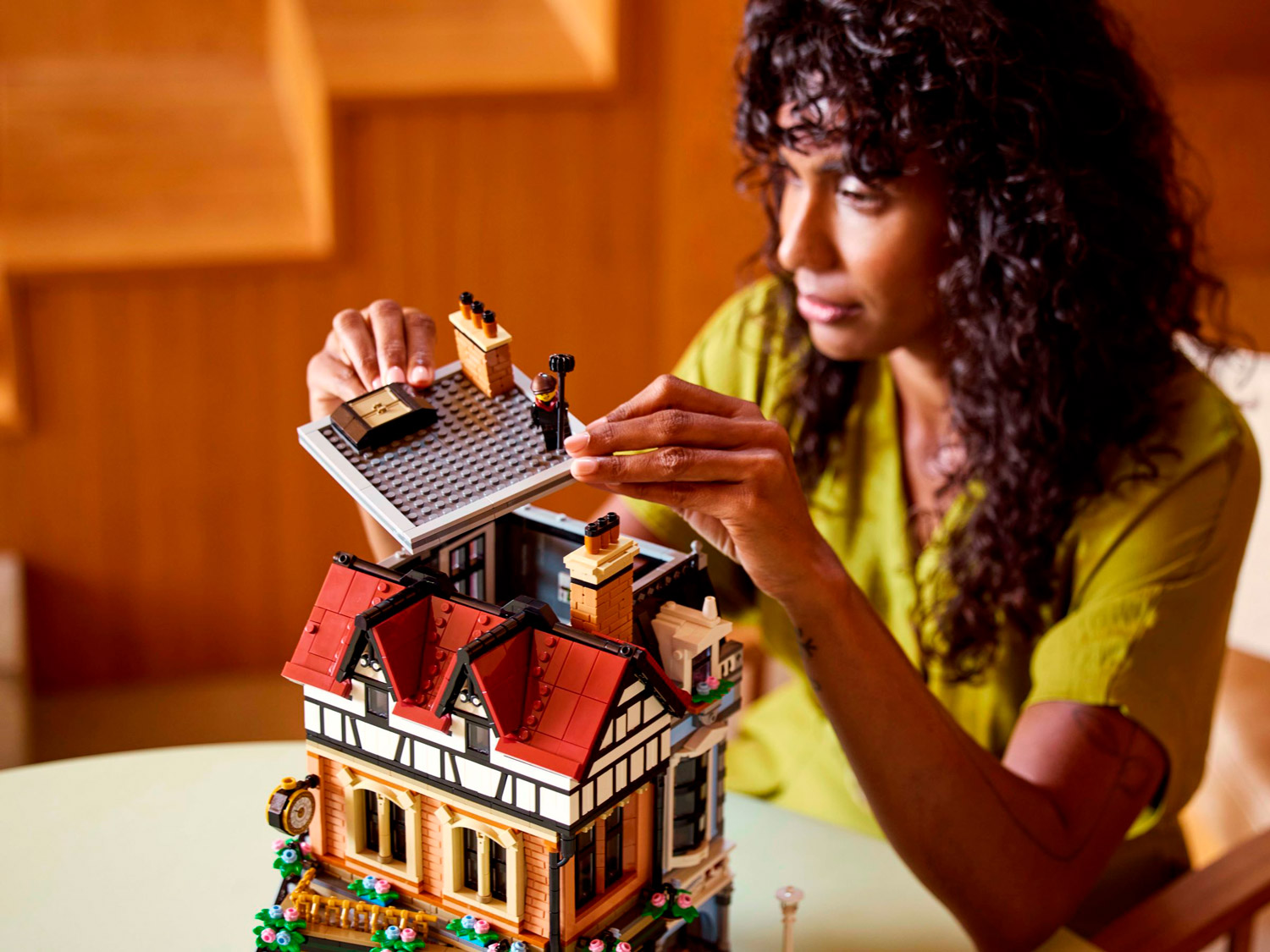 Конструктор LEGO Creator Expert 10350 3266 дет. - фото 2