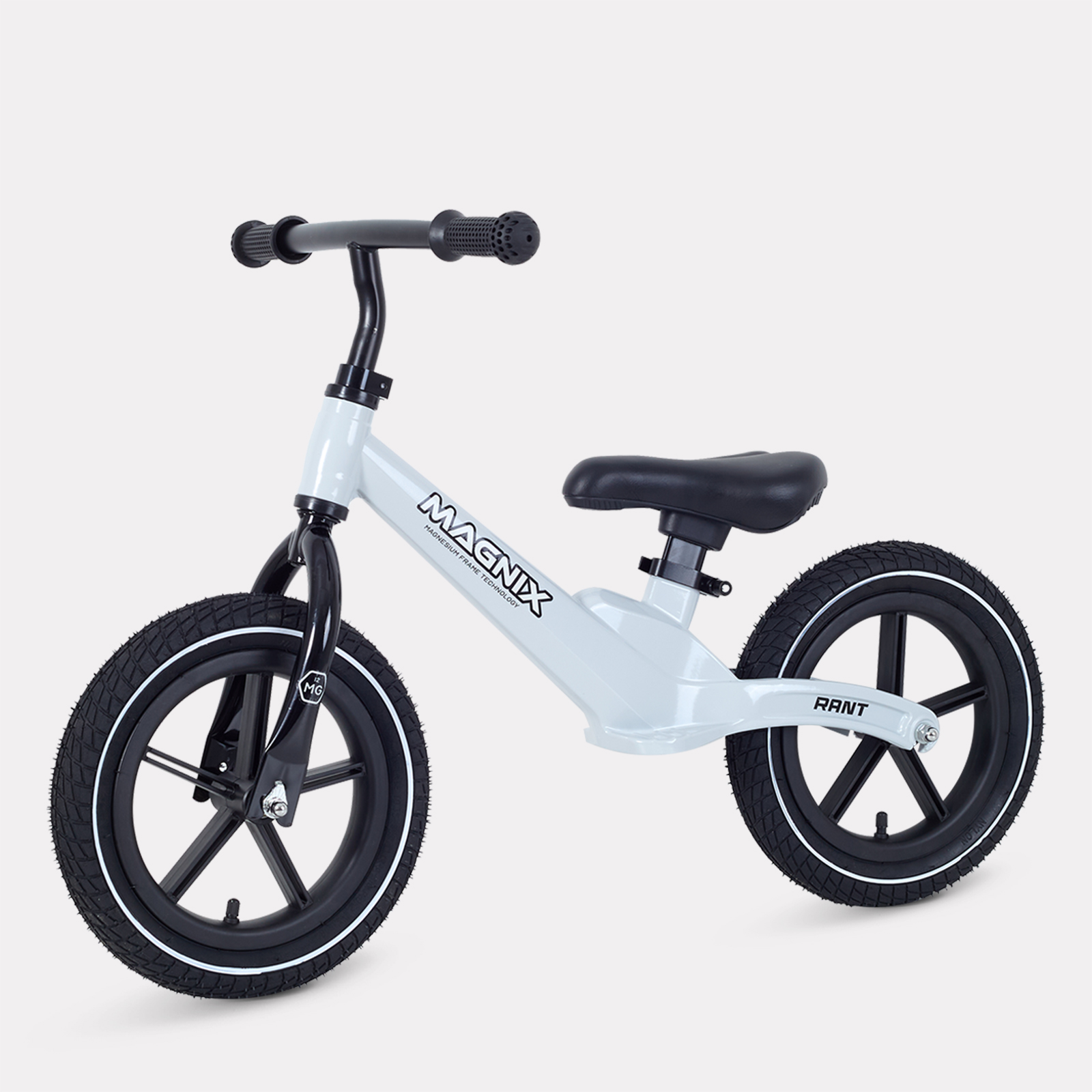 Изображение товара Двухколесный беговел Rant Magnix Комфорт и стиль