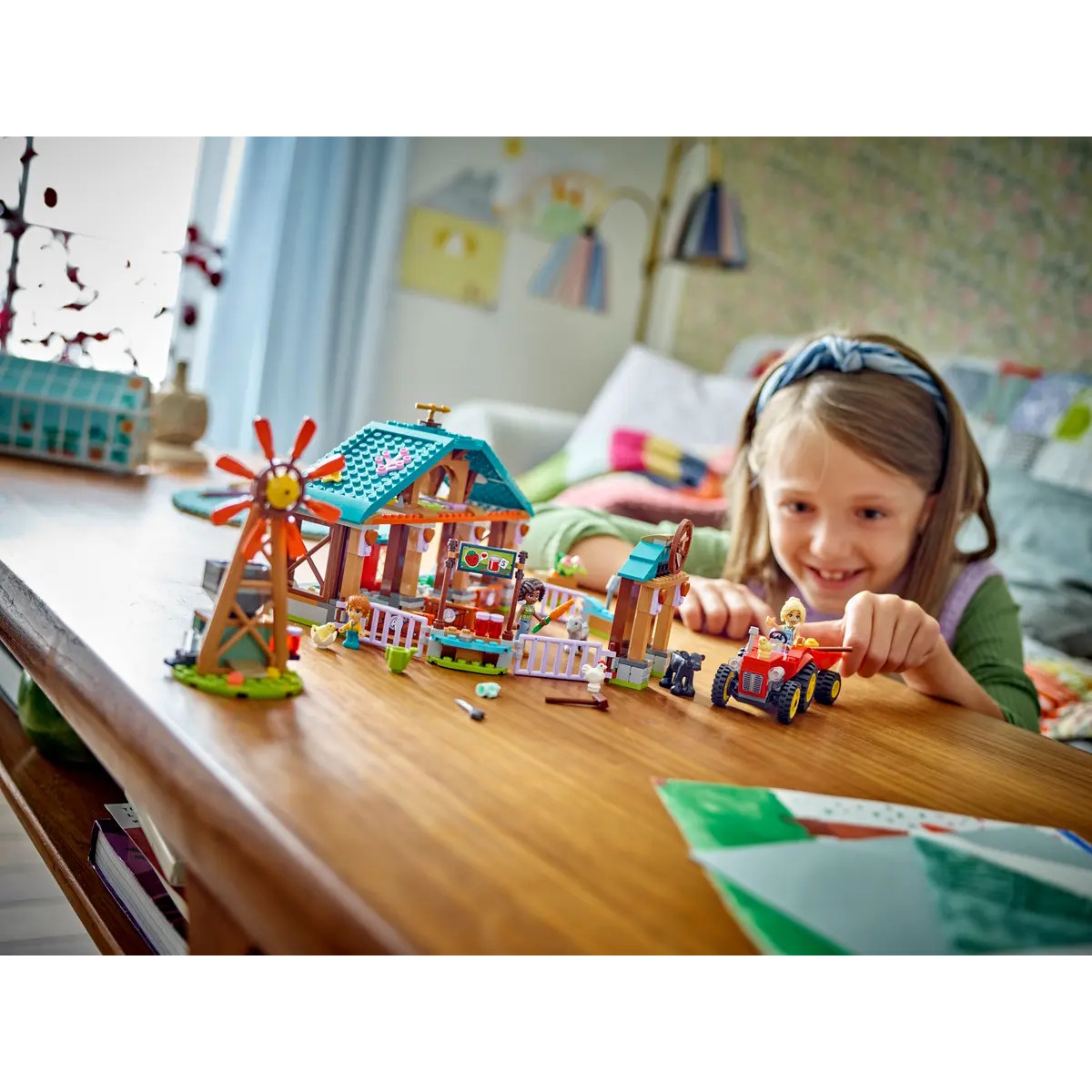 Конструктор LEGO Friends Приют для сельскохоз животных блочный - фото 8