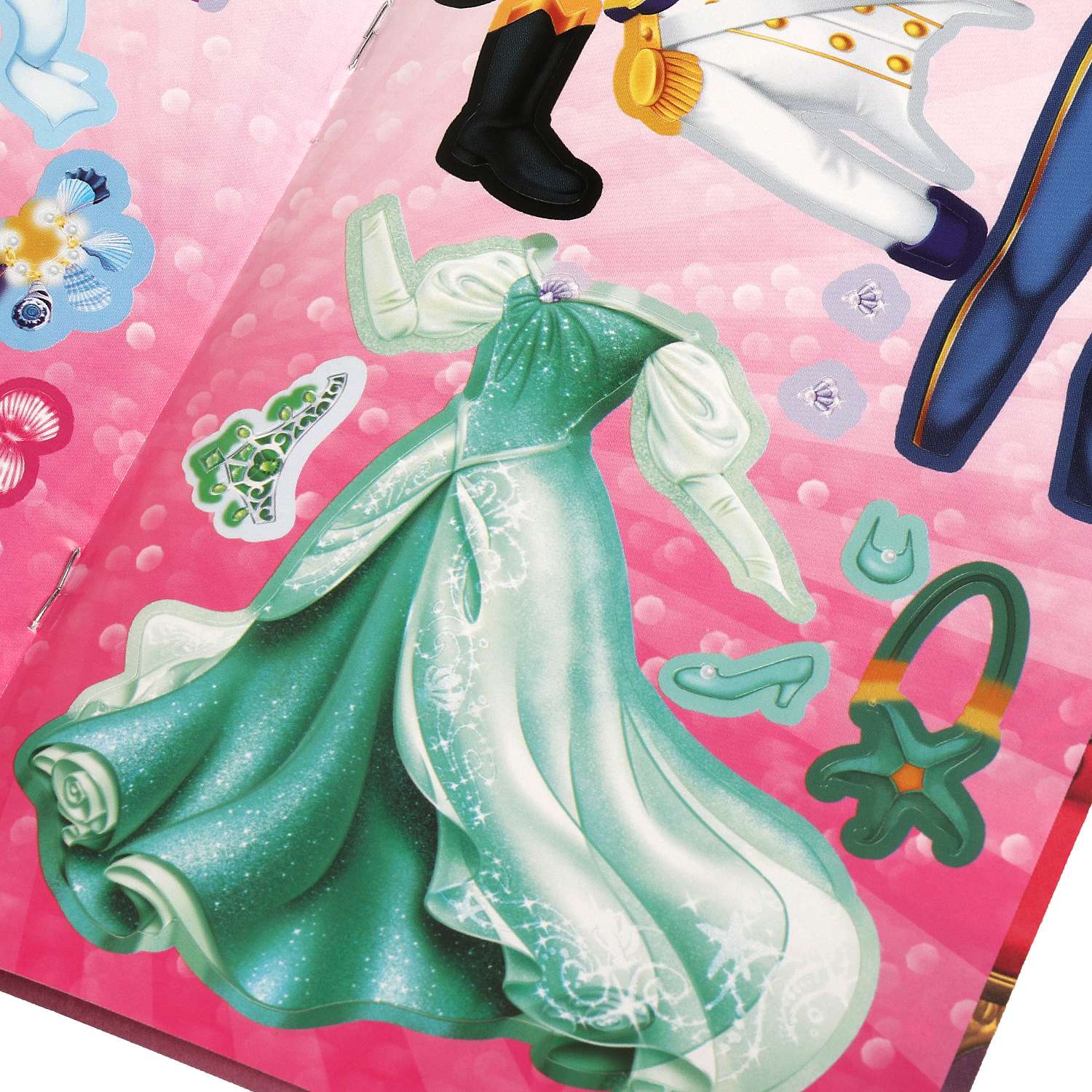 Книга Умкa Одевайка с наклейками - фото 21