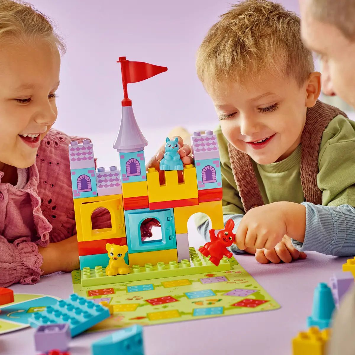 Конструктор LEGO DUPLO Игра в замок Хопси 47 дет. - фото 11