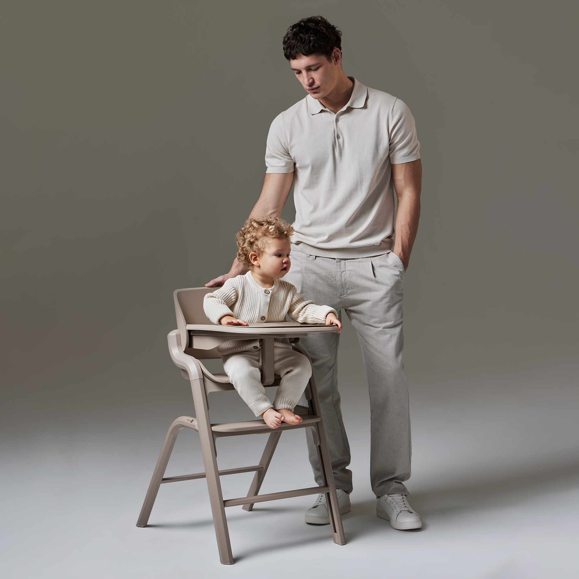 Стульчик для кормления Happy Baby Charley классический - фото 14