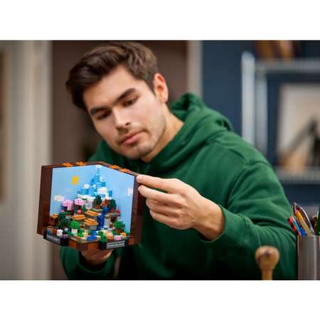 Конструктор LEGO Minecraft Стол для рукоделия блочный