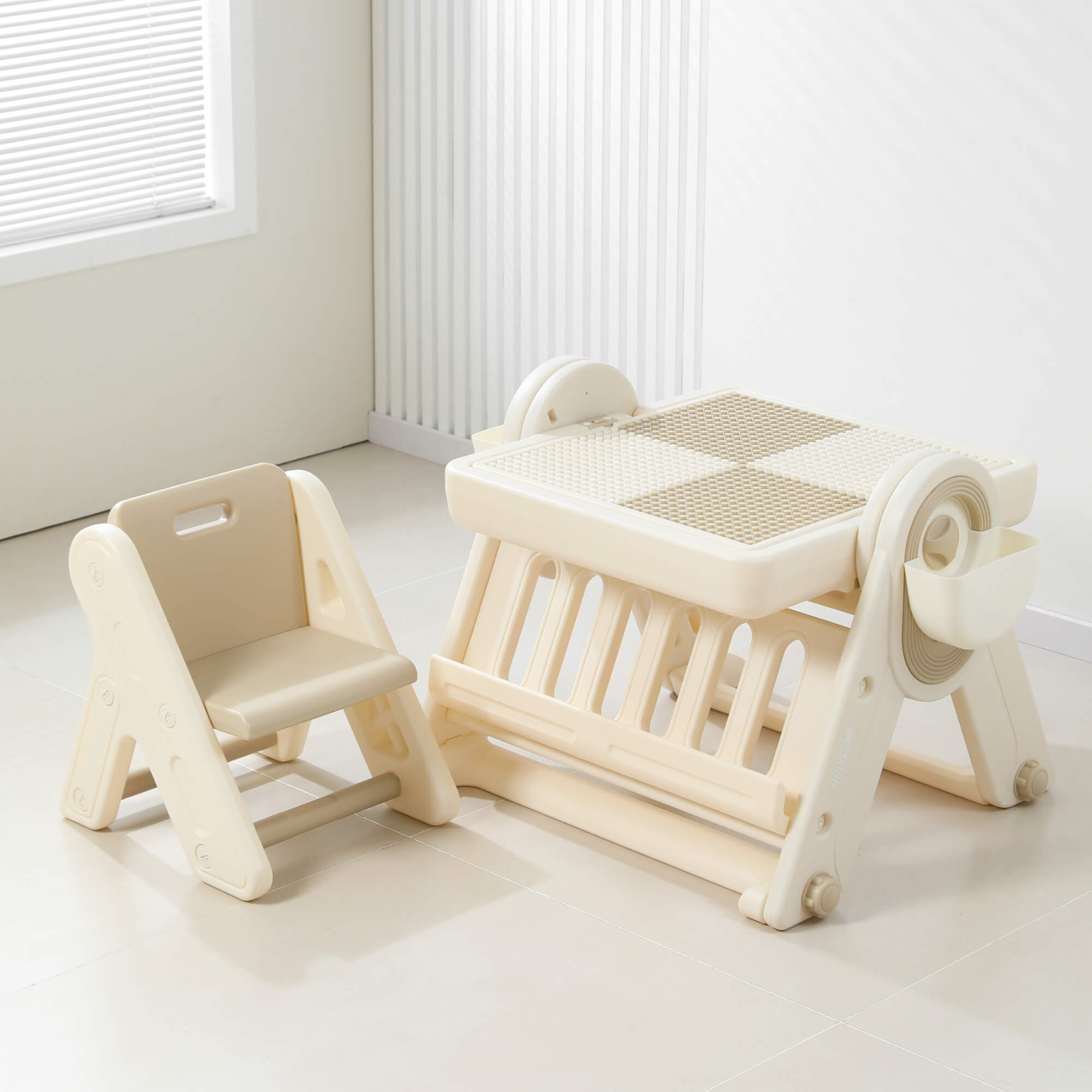 Комплект мебели UNIX Kids 4 в 1 стол трансформер и стул - фото 18