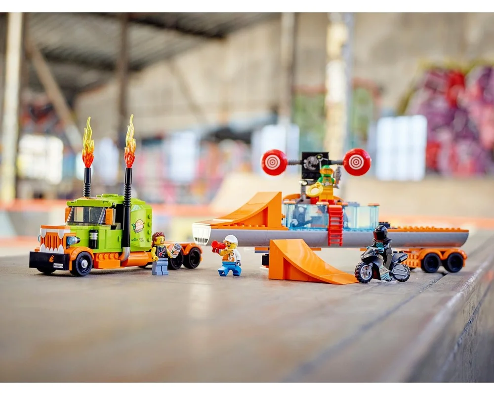 Конструктор LEGO City 60294 420 дет. - фото 1