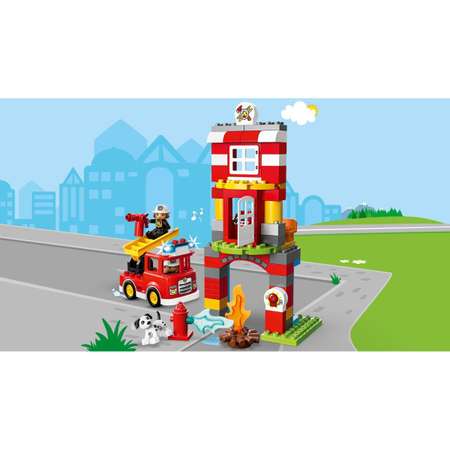 Конструктор LEGO DUPLO Пожарное депо блочный