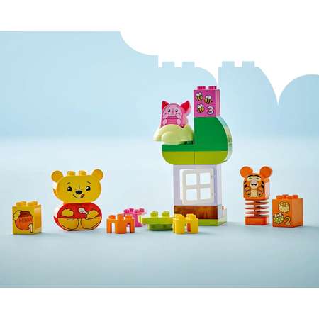 Конструктор LEGO DUPLO День рождения Винни Пуха блочный
