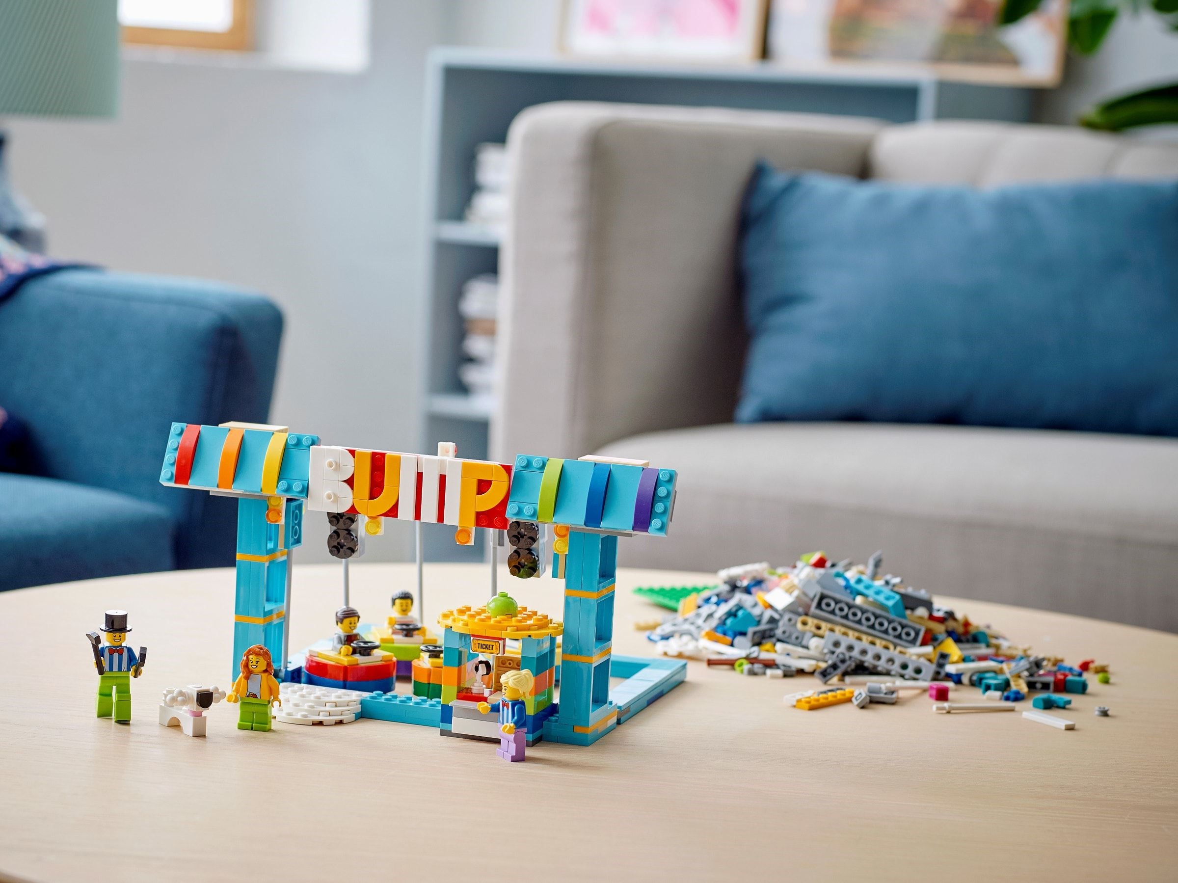 Конструктор LEGO Creator 31119 1002 дет. - фото 9