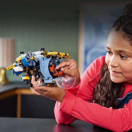 Конструктор LEGO Technic Подводная лодка блочный