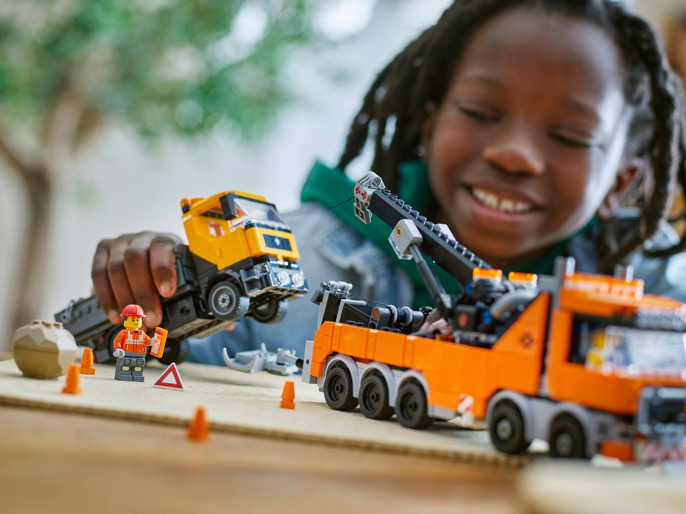 Конструктор LEGO City 60467 793 дет. - фото 4