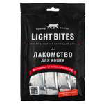 Лакомство для кошек LIGHT BITES 40г мини-колбаски с пюре с курицей и лососем