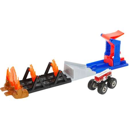 Трек Hot Wheels Гонка сквозь огонь с пусковой установкой