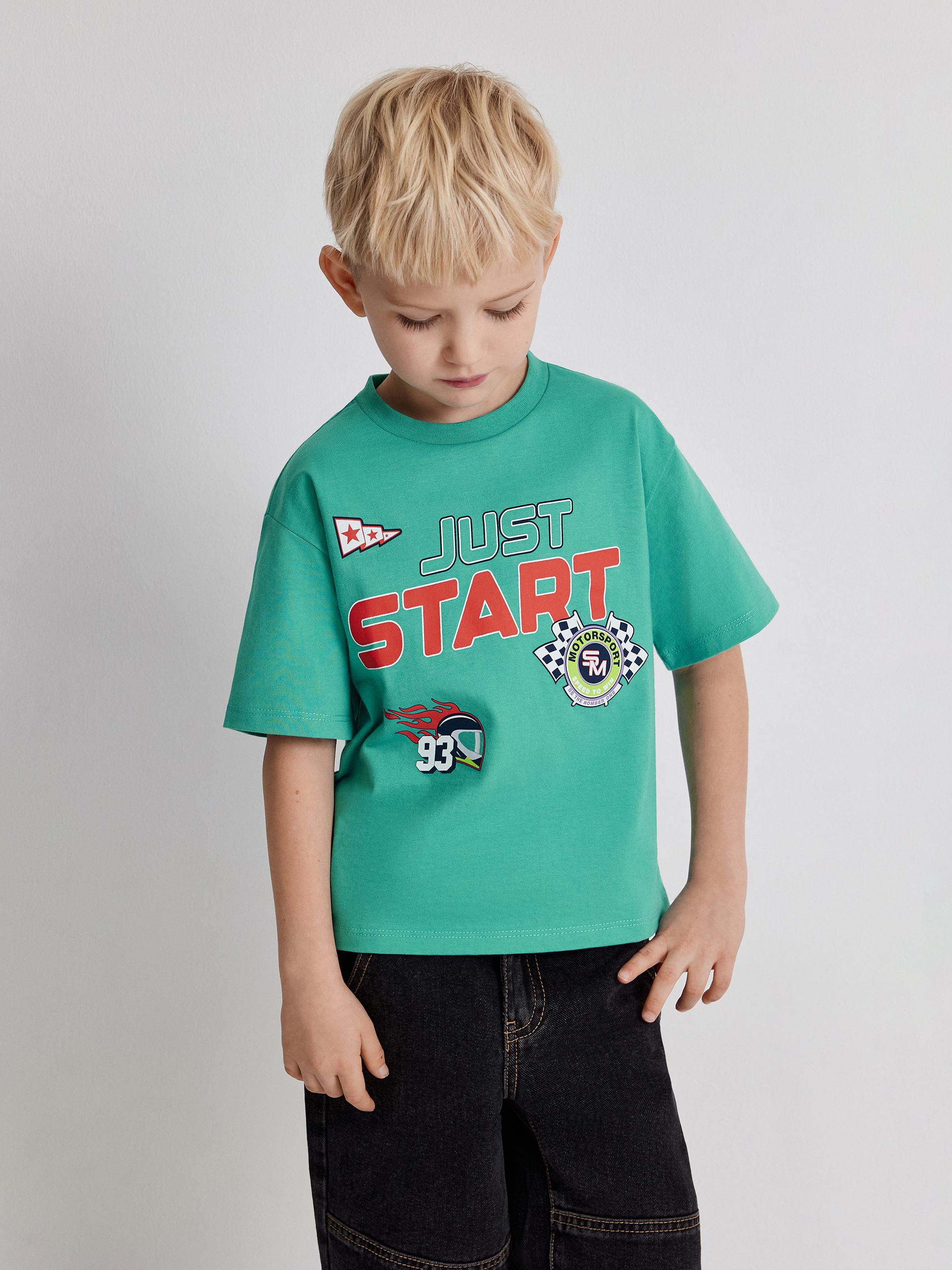 Изображение товара Детская футболка Acoola 128 с гоночным принтом бирюзовая