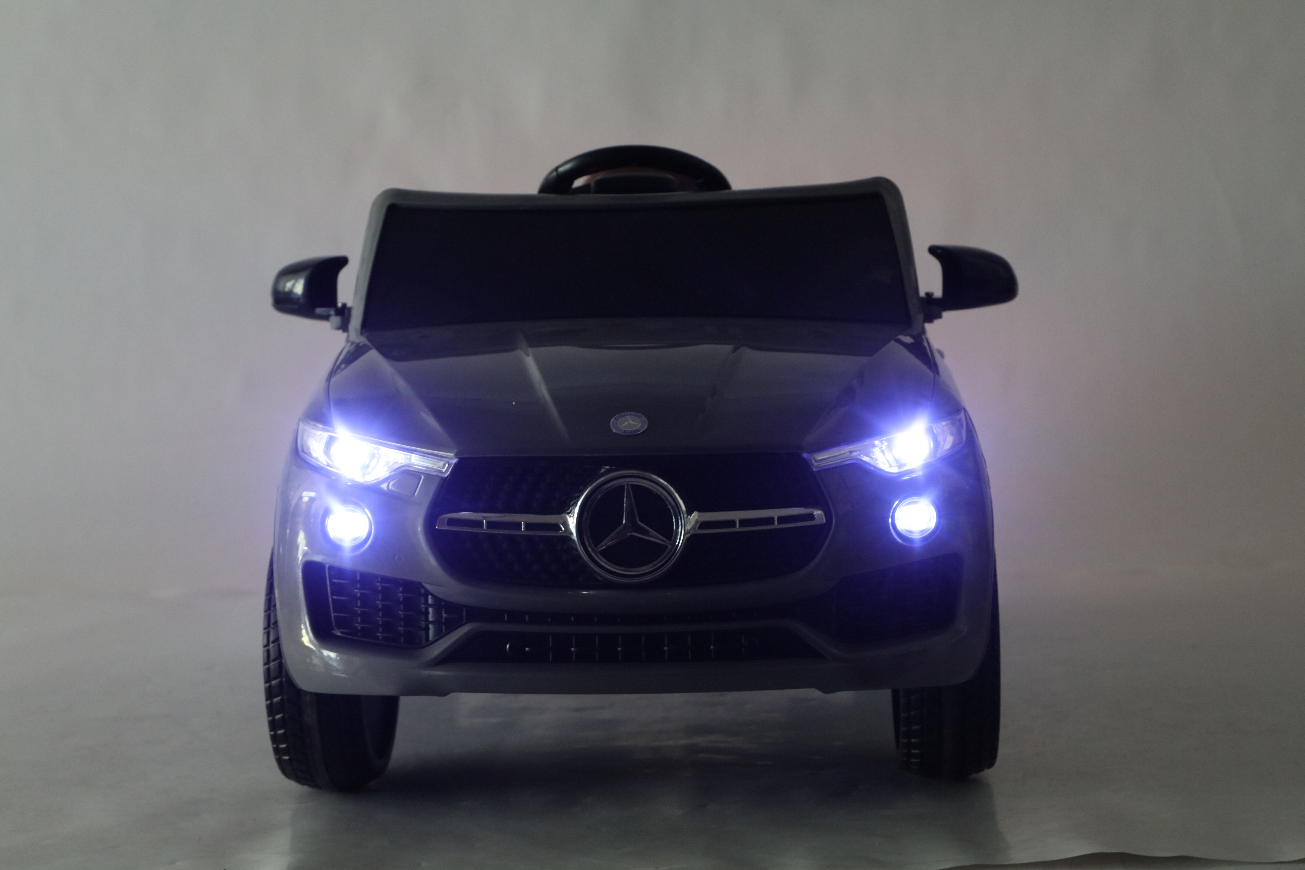 Автомобиль TOYLAND Mercedes С пультом ДУ - фото 12