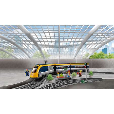 Конструктор LEGO City Trains Пассажирский поезд блочный