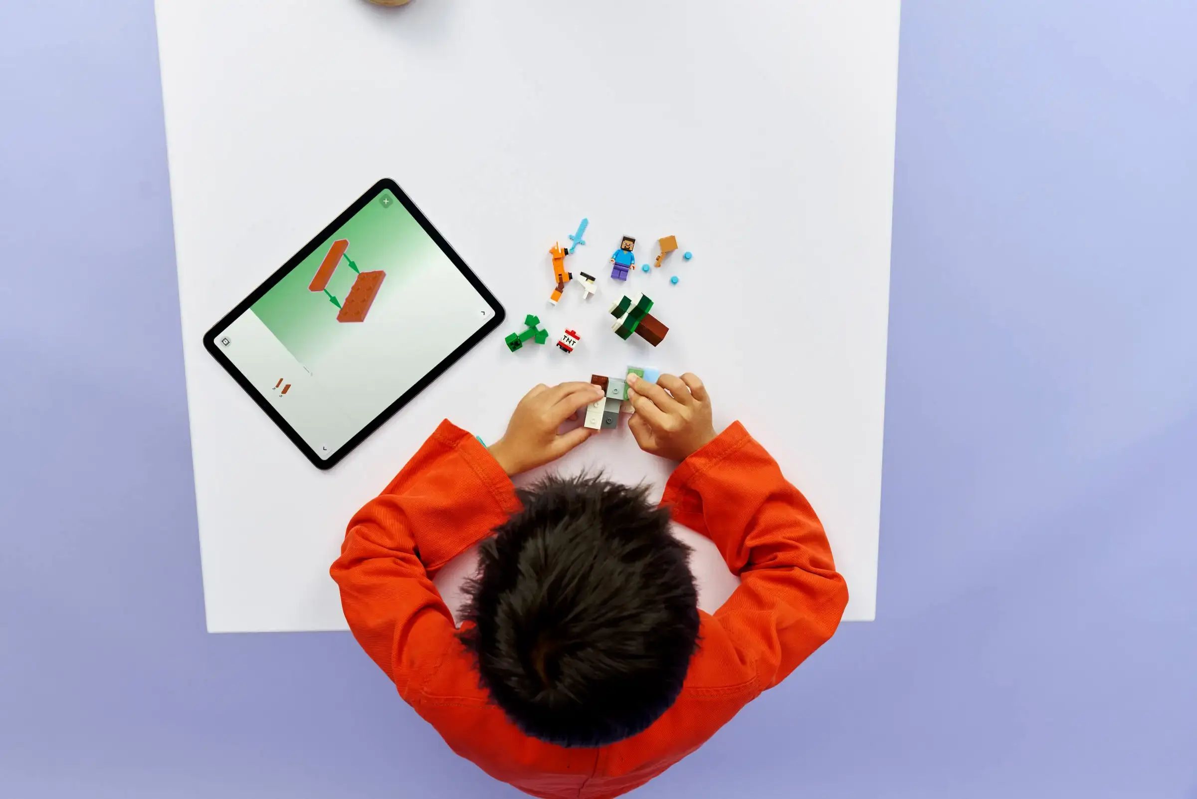 Конструктор LEGO Minecraft Приключения Стива в тайге 79 дет. - фото 7