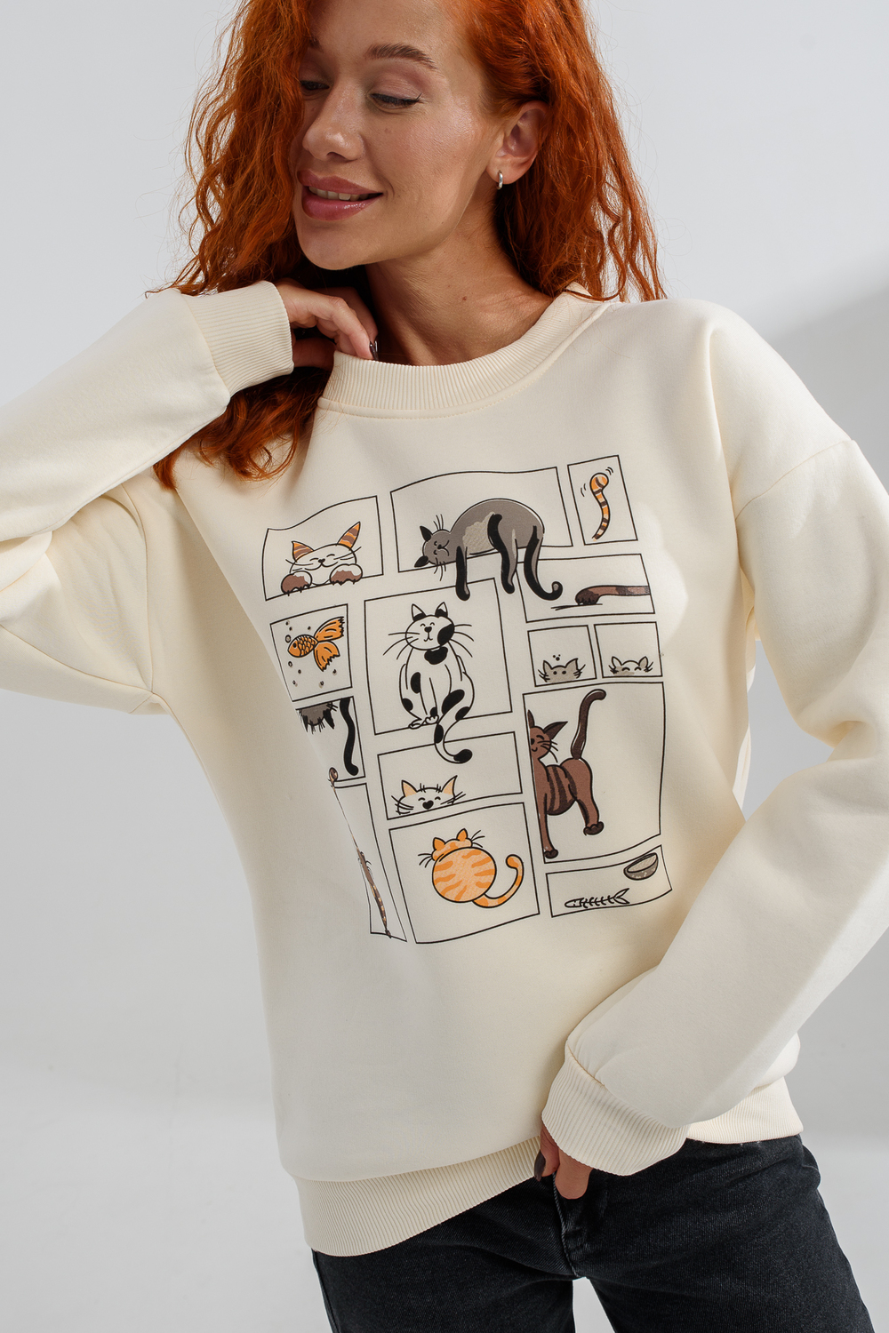 Свитшот Натали Суслова 8569 молочный+коты - фото 9