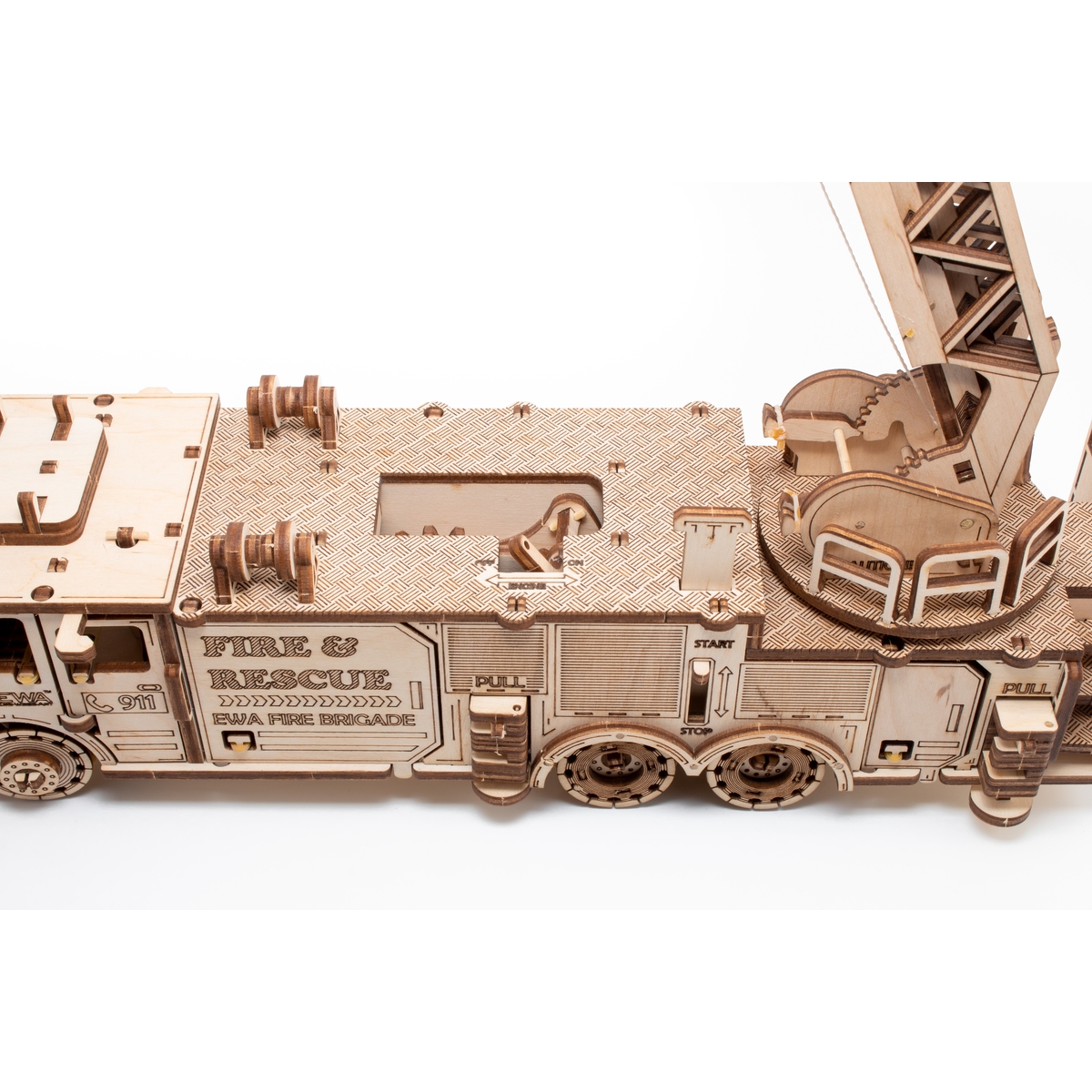 Конструктор Eco Wood Art Пожарная машина деревянный 439 дет. - фото 8