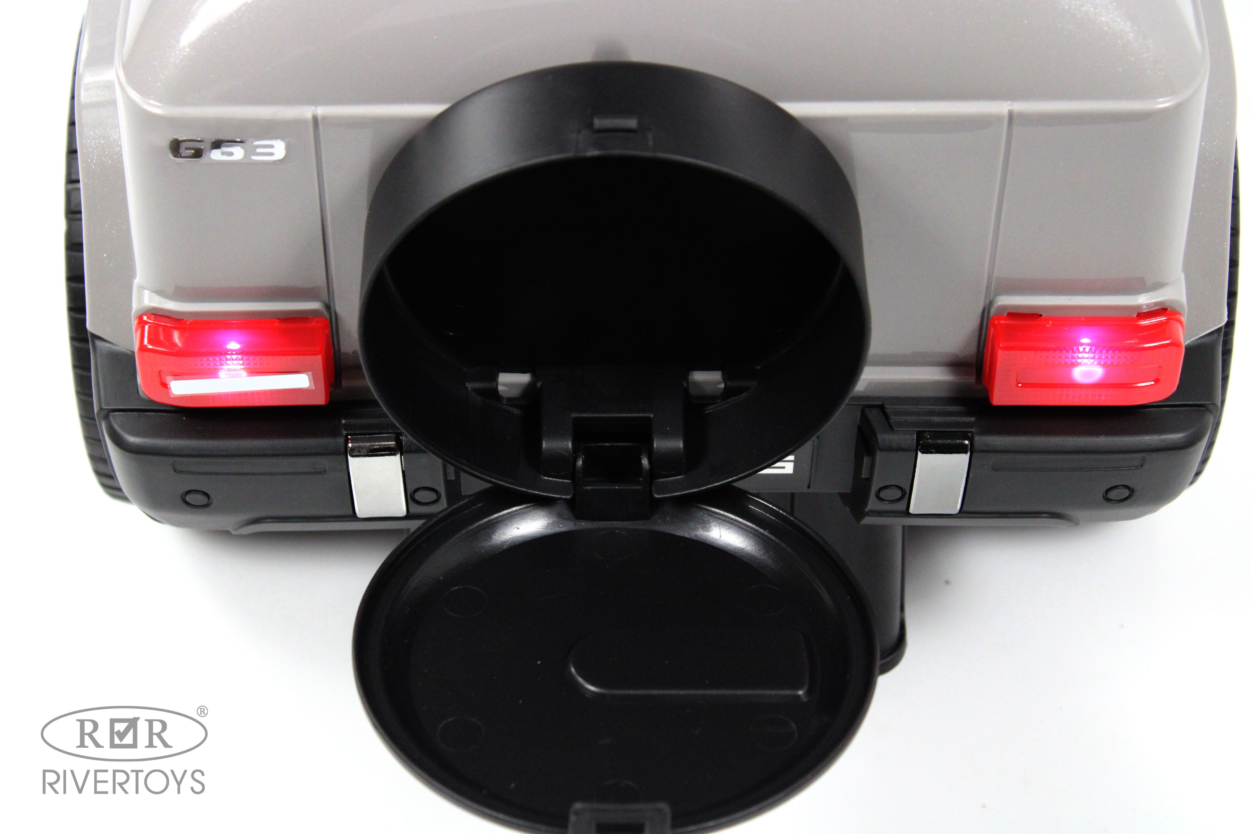 Каталка RIVERTOYS Mercedes-Benz G63 Grey Diamond серый - фото 18