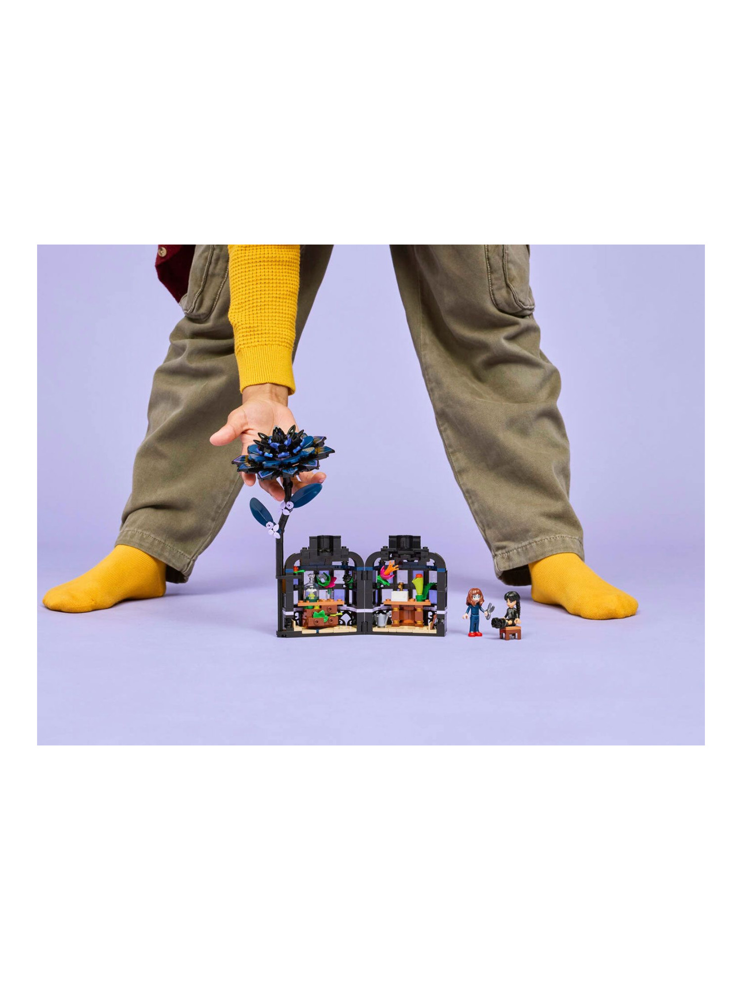 Конструктор LEGO Цветок черного георгина 358 дет. - фото 12