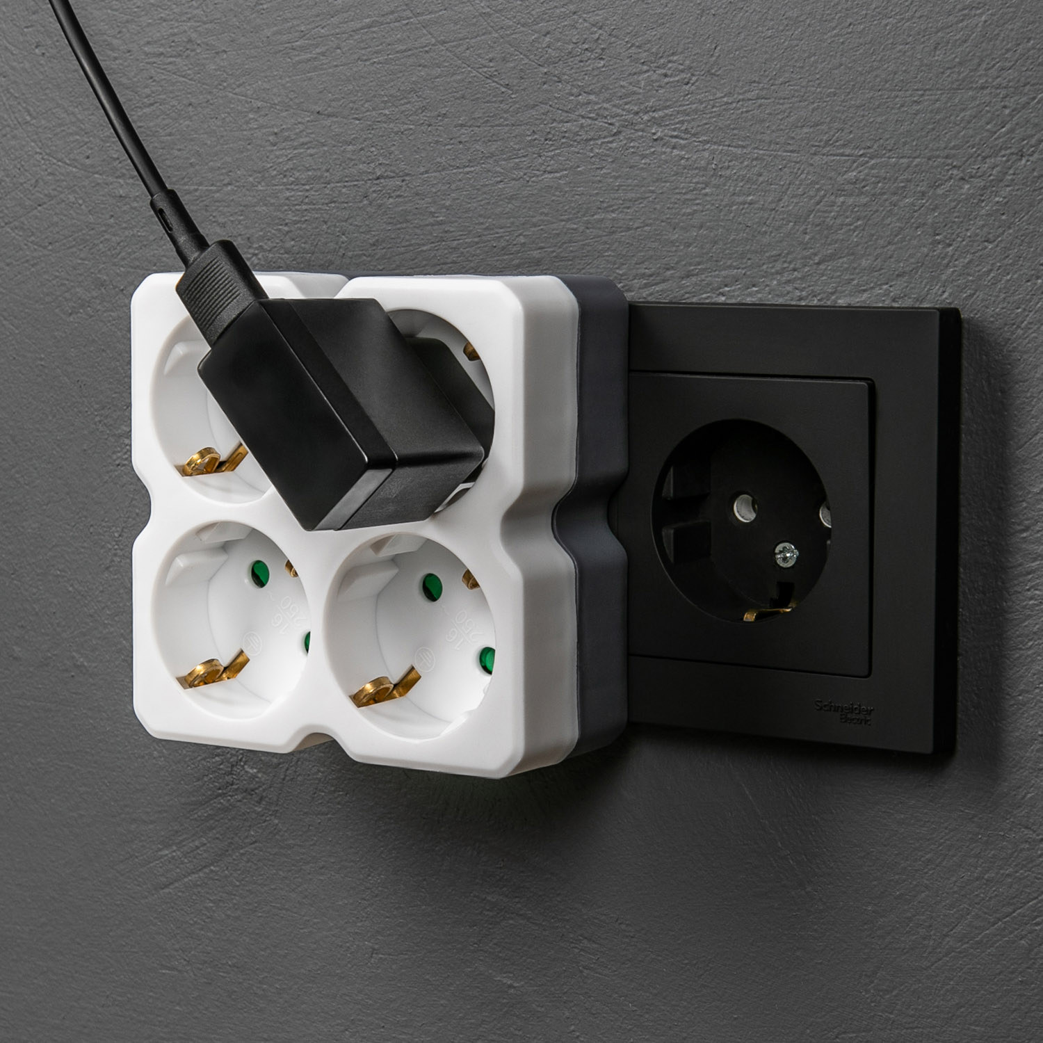 Четверник электрический REXANT с заземлением белый - фото 8