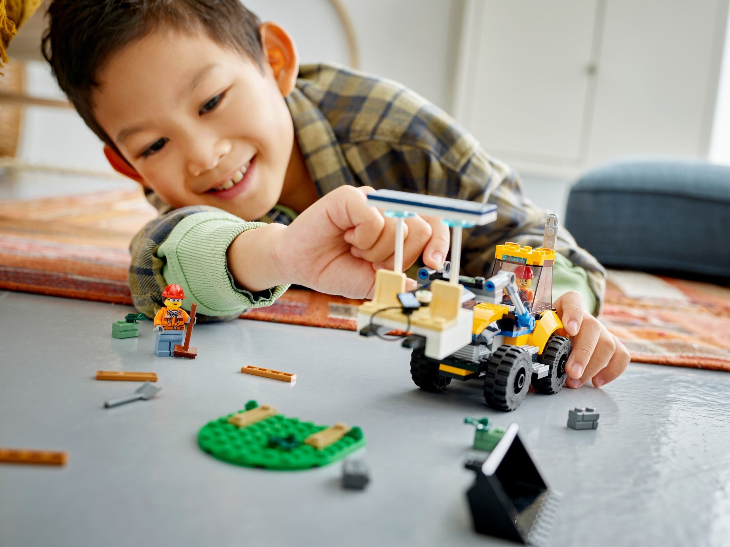 Конструктор LEGO City 60385 148 дет. - фото 9