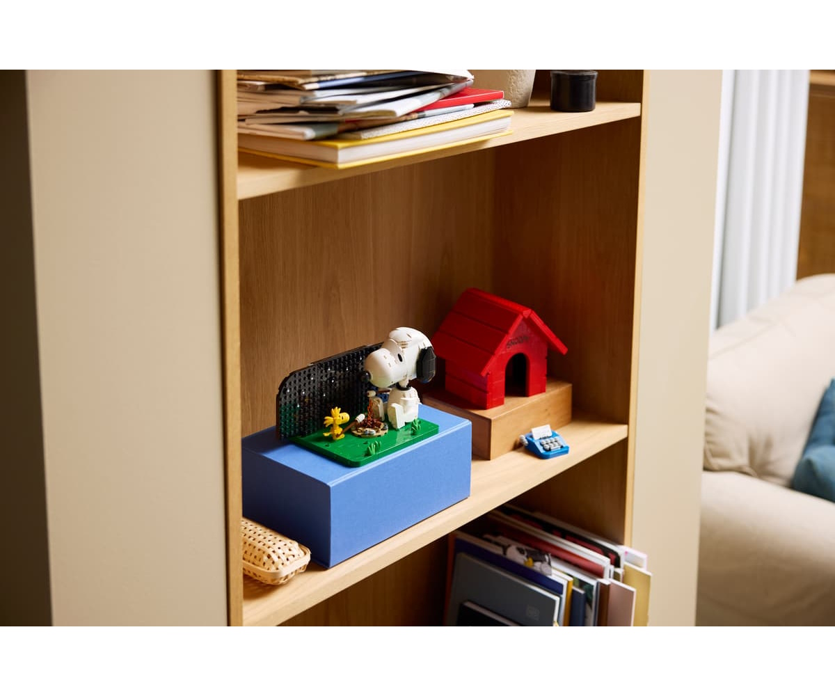 Конструктор LEGO Ideas Собачья будка Снупи 964 дет. - фото 14