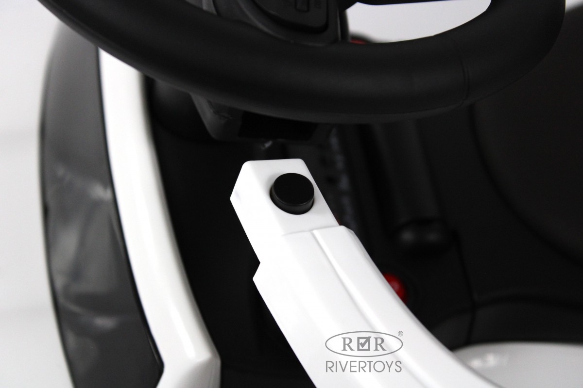 Электромобиль RIVERTOYS Mercedes Z003ZZ-A-WHITE С пультом ДУ - фото 18