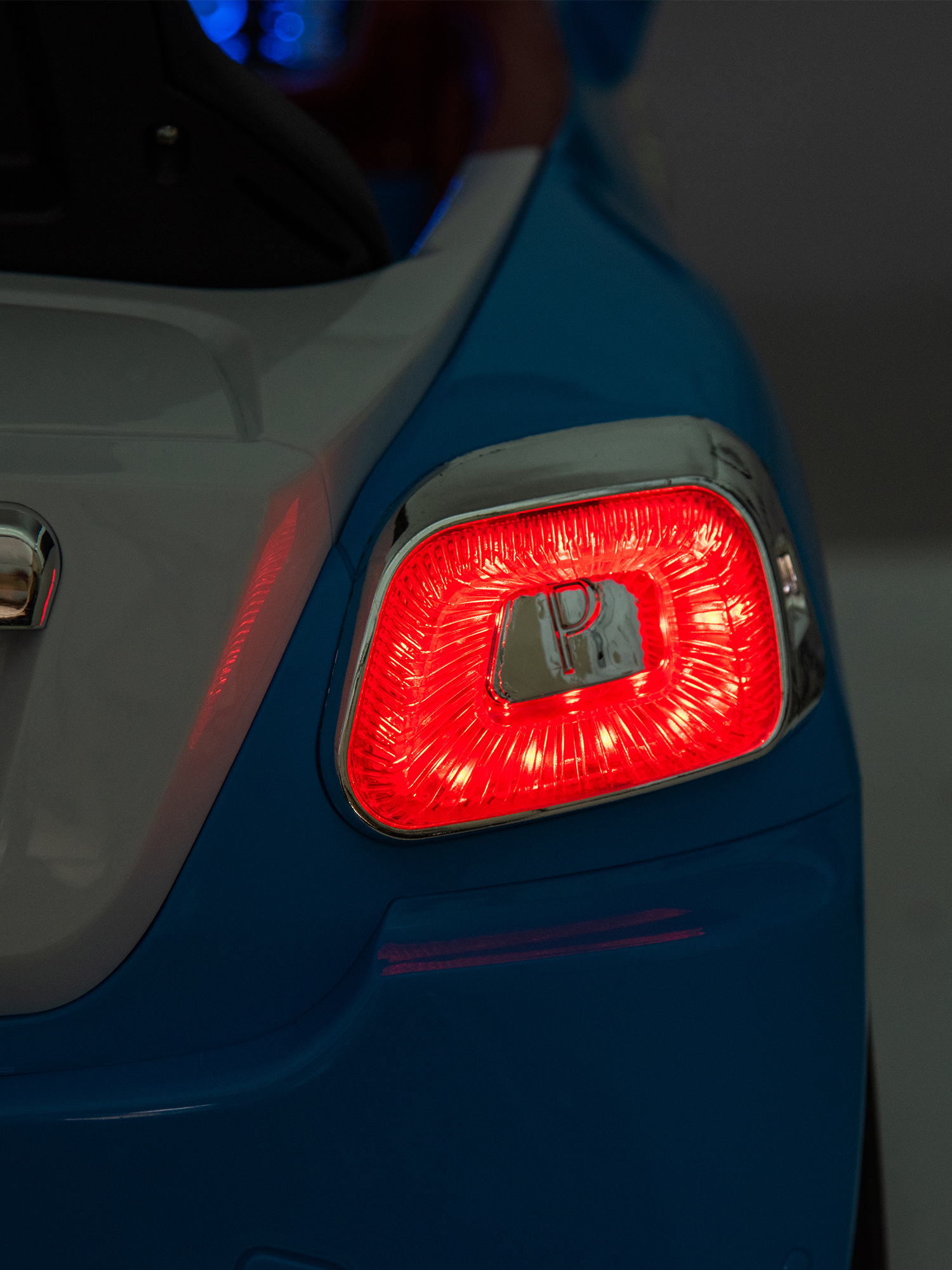 Электромобиль TOMMY Rolls-Royce Rolls-Royce RR-10 С пультом ДУ - фото 16