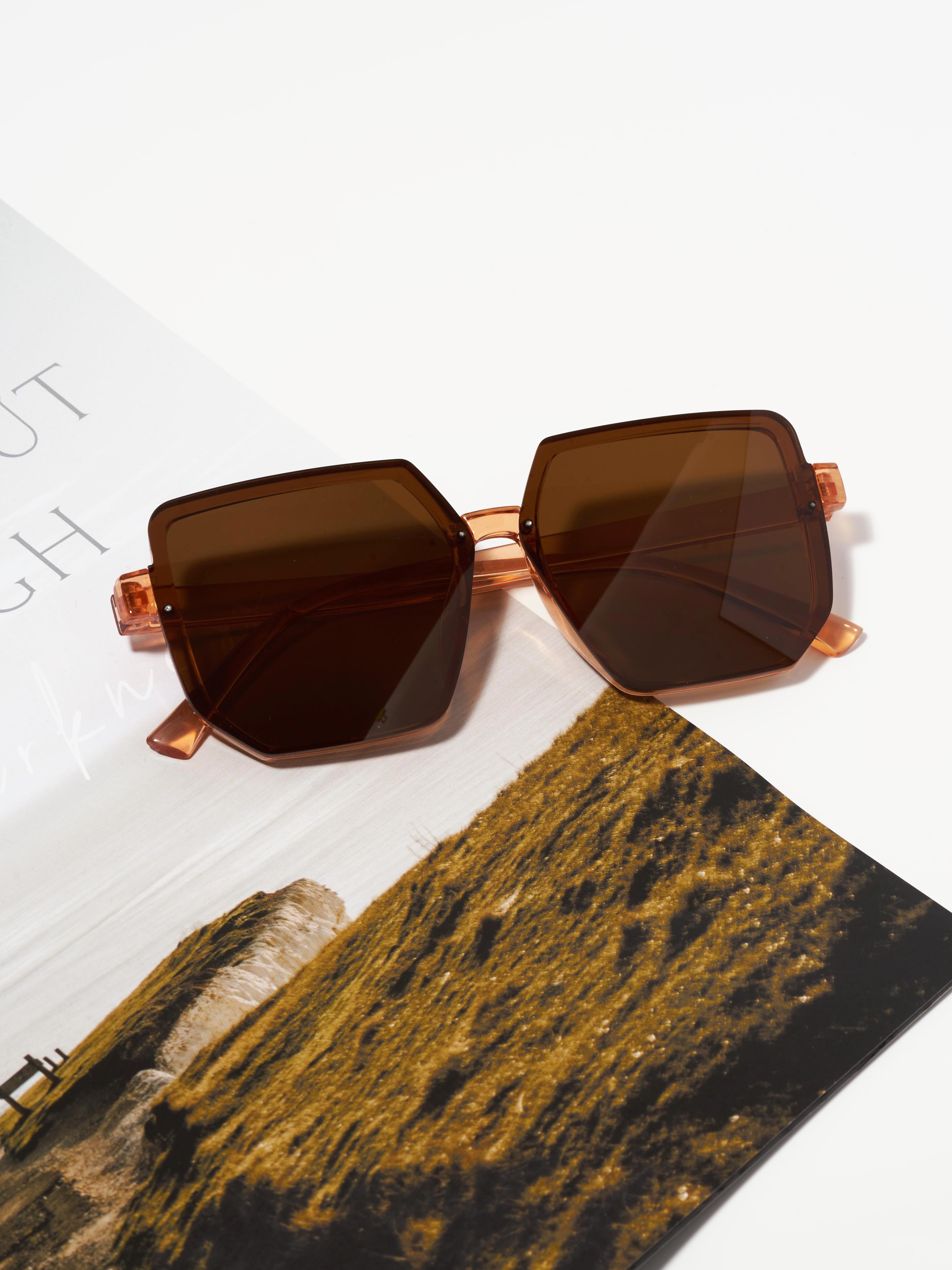 Солнцезащитные очки SUNNY GLASS O00022-1 - фото 5