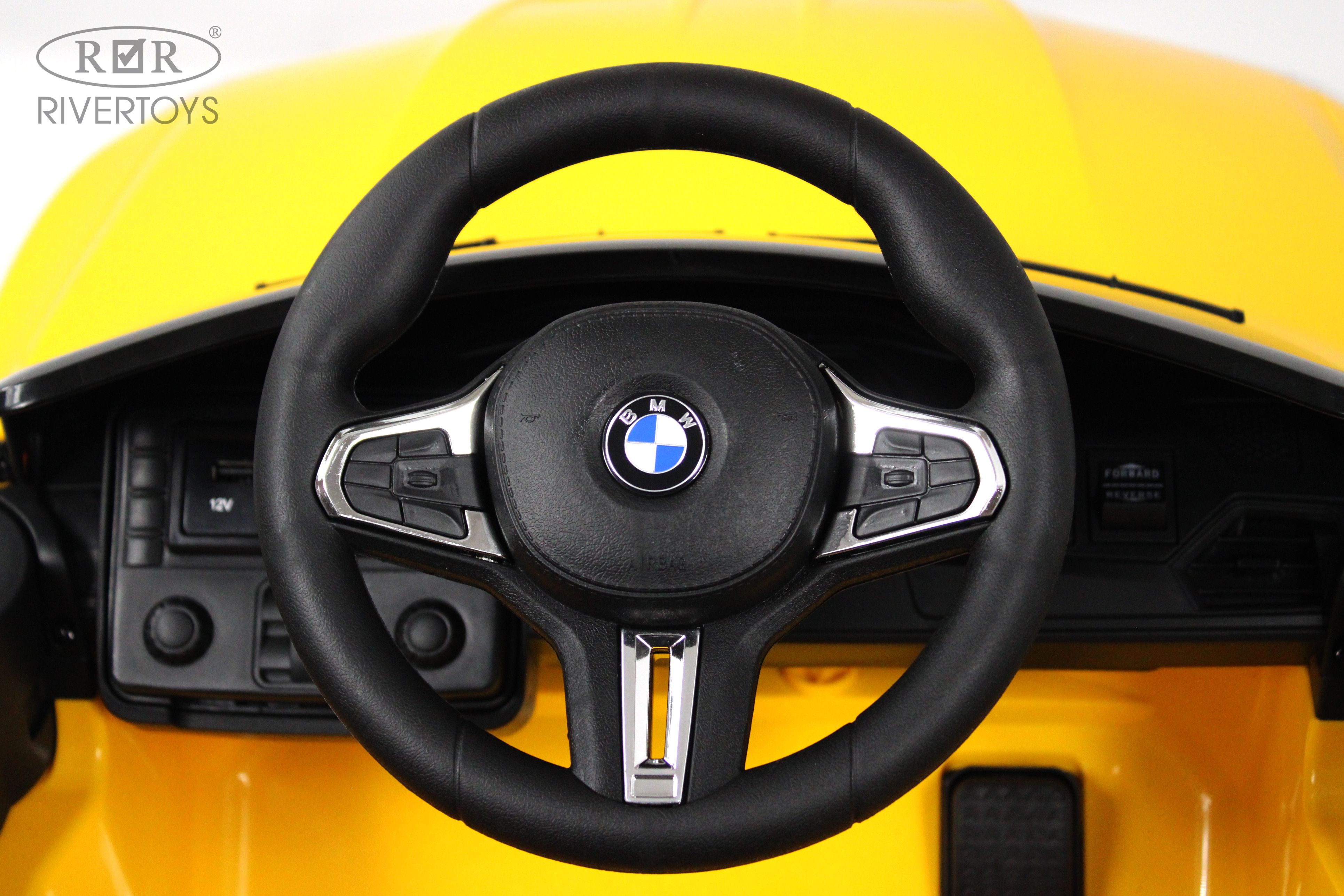 Электромобиль RIVERTOYS BMW A004AA-BMW-YELLOW С пультом ДУ - фото 14