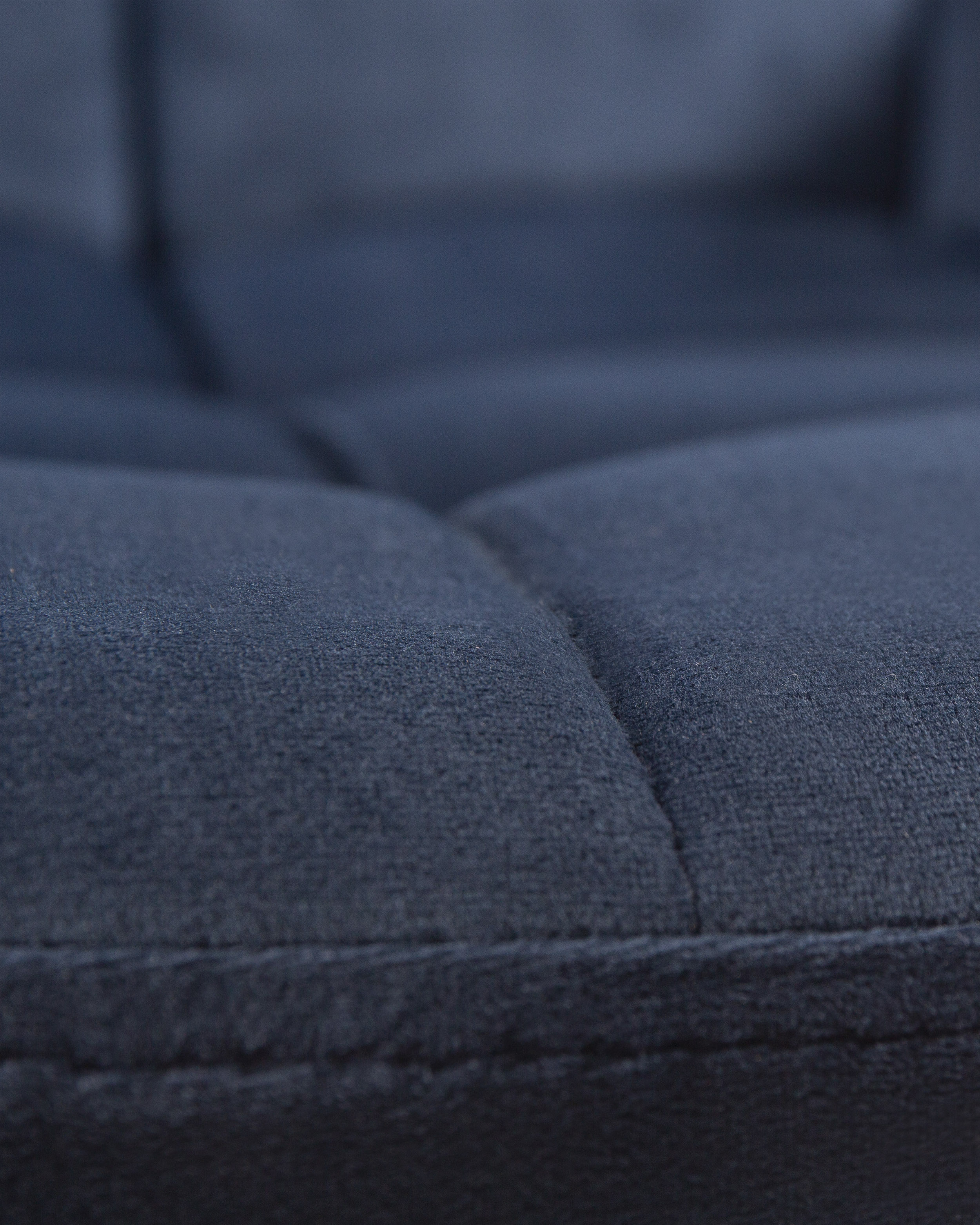 Офисное кресло DOBRIN синий велюр - фото 9