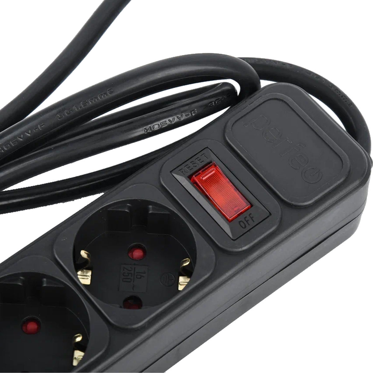 Сетевой фильтр Perfeo Real Power 3 метра 5 розеток черный - фото 4