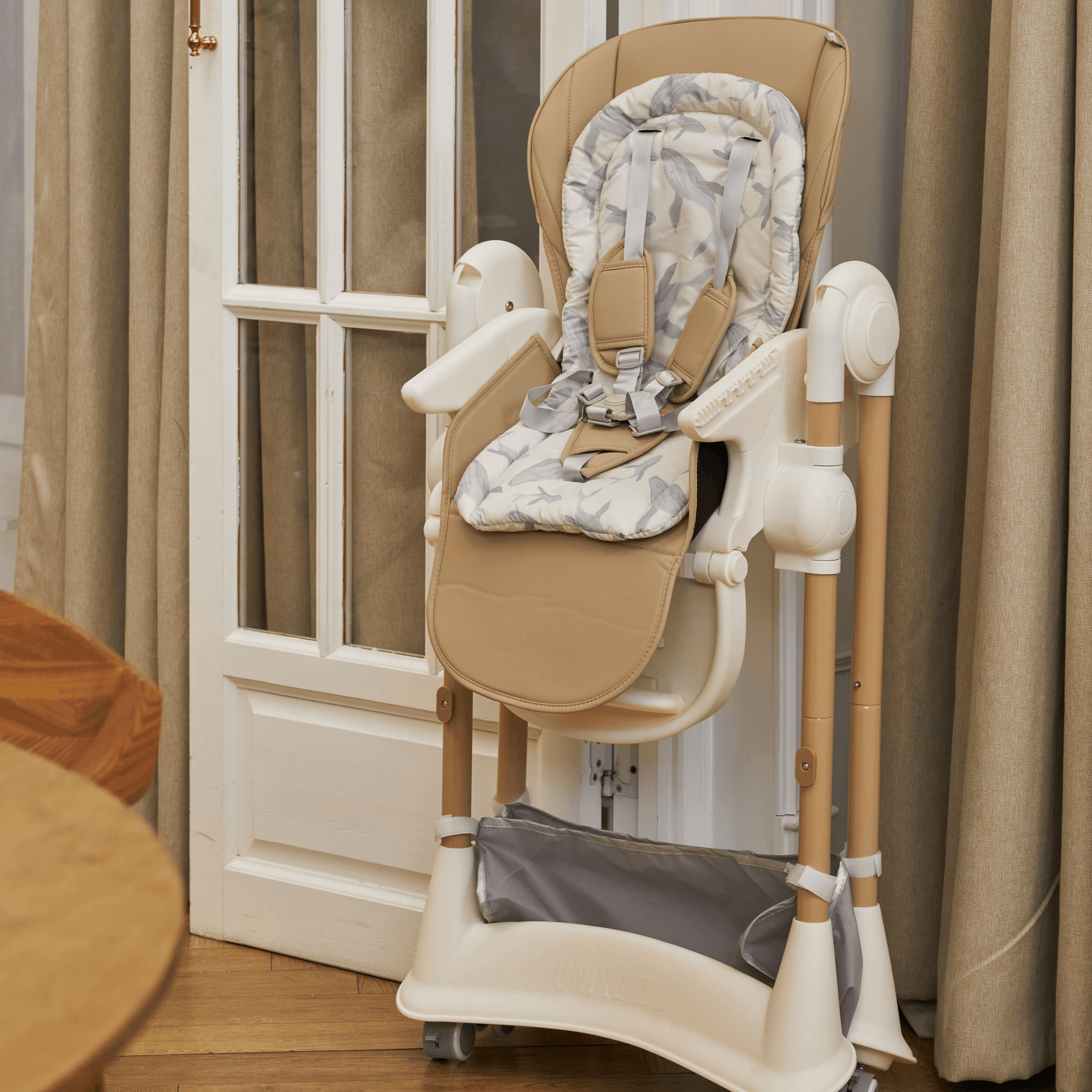 Стульчик для кормления UNIX Kids Ocean бежевый - фото 23