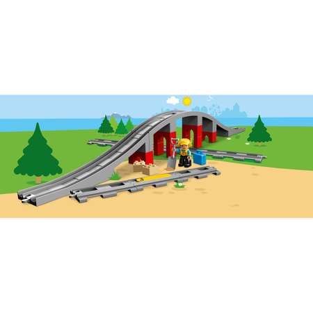 Конструктор LEGO DUPLO Town Железнодорожный мост блочный