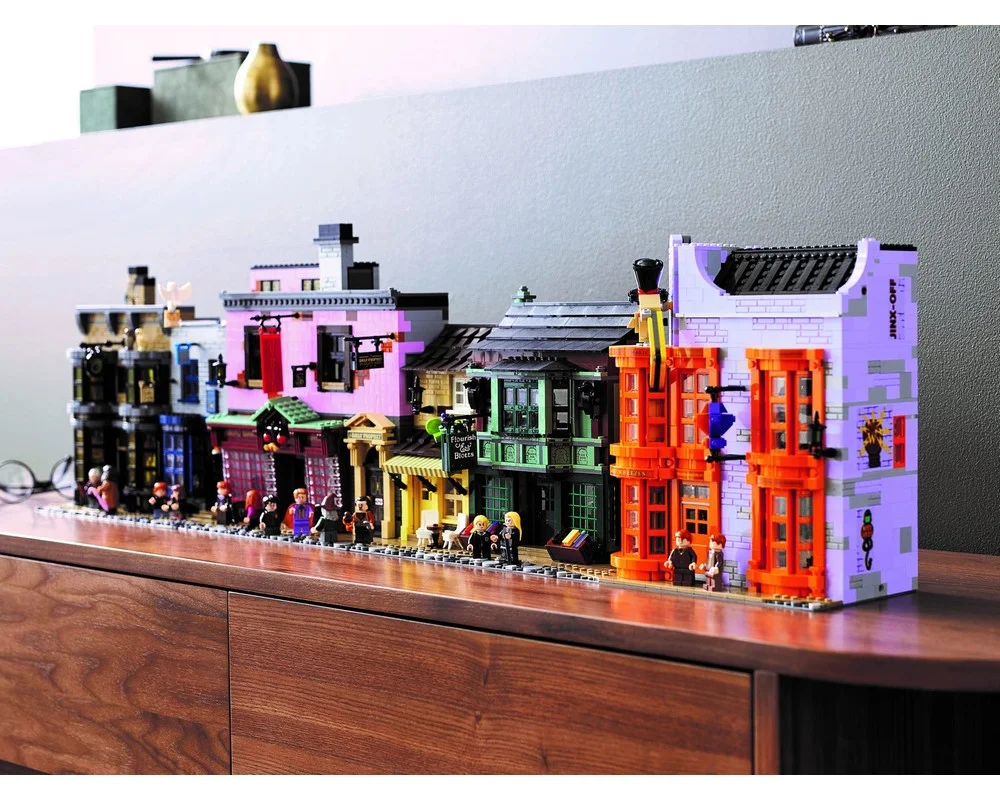 Конструктор LEGO Harry Potter 75978 5475 дет. - фото 41