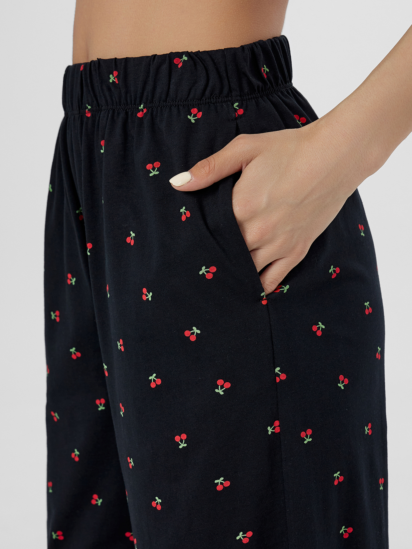 Брюки Mark Formelle (Марк Формэль) 532524-1/вишенки на черном - фото 5