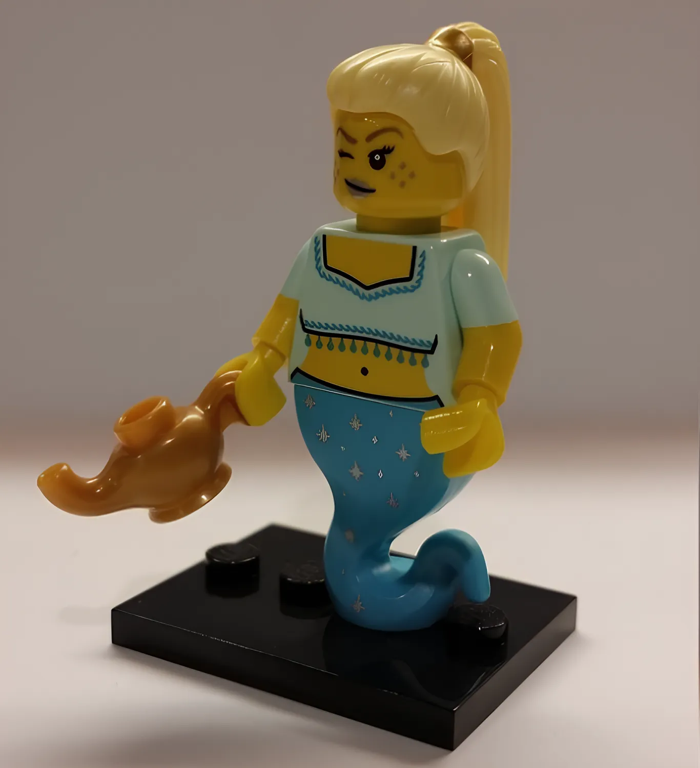 Фигурка LEGO Minifigures col12-15 - фото 1