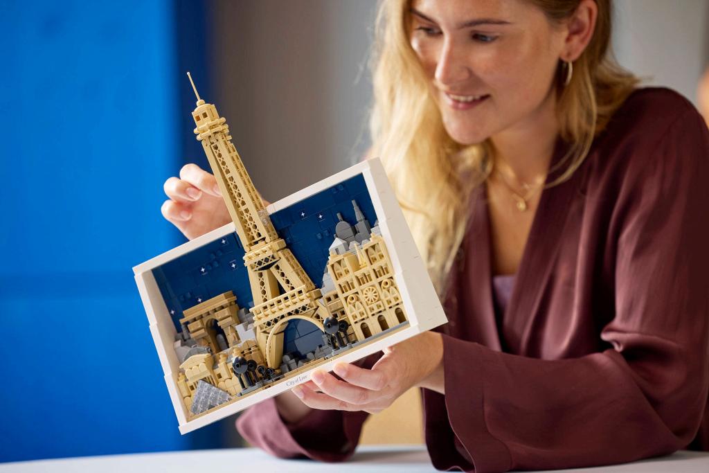 Конструктор LEGO Architecture 21064 958 дет. - фото 4