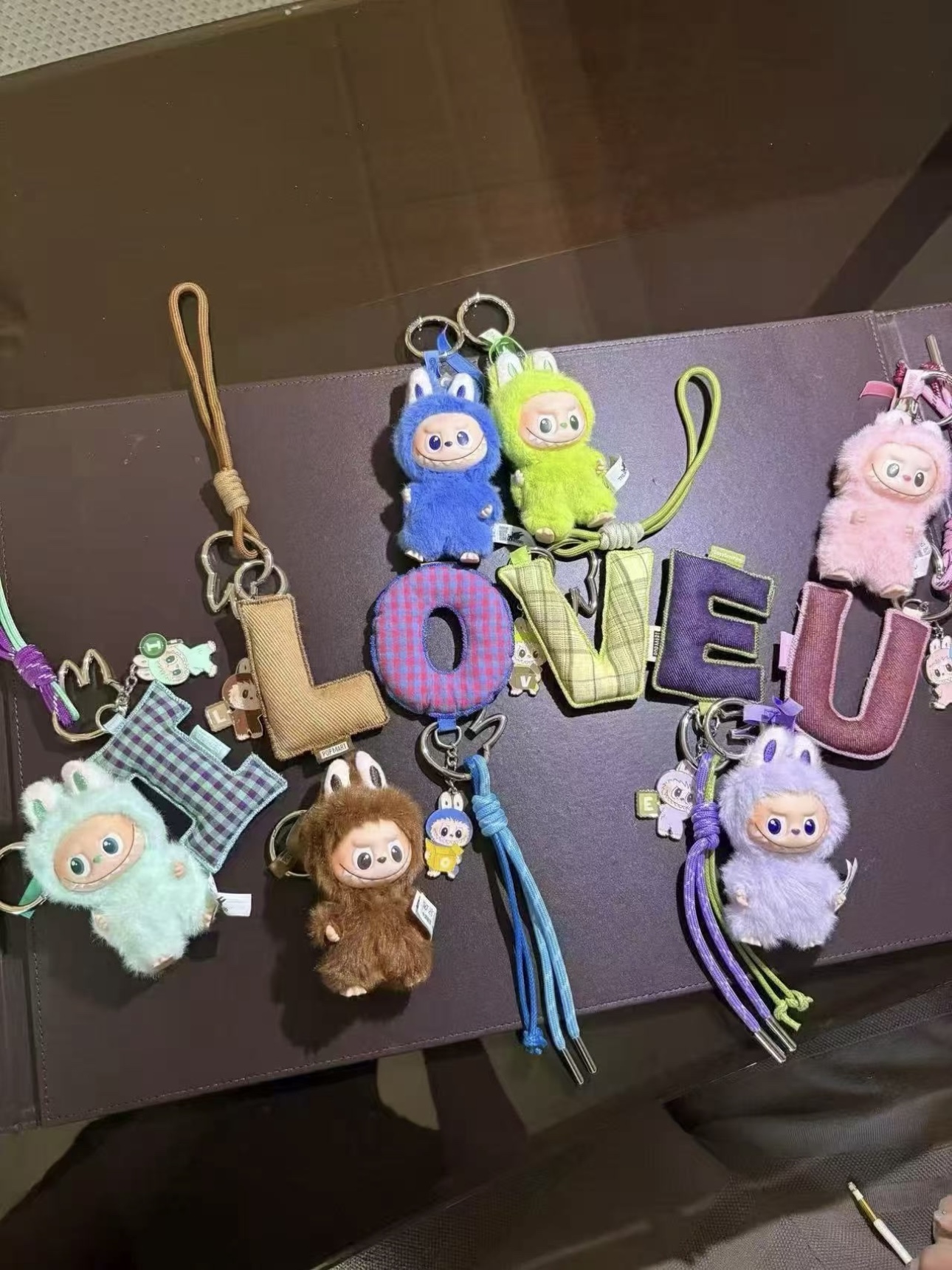 Брелок POP MART Pin for Love N-Z - фото 17