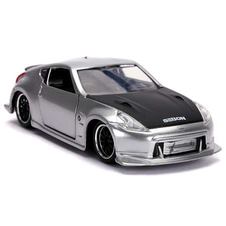 Автомобиль Jada Toys Nissan 1:32 серебряный