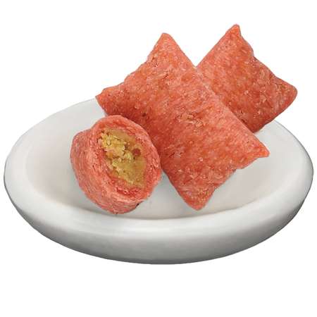Лакомство для кошек Triol Snack Bar 30г мини-подушечки с начинкой из тунца
