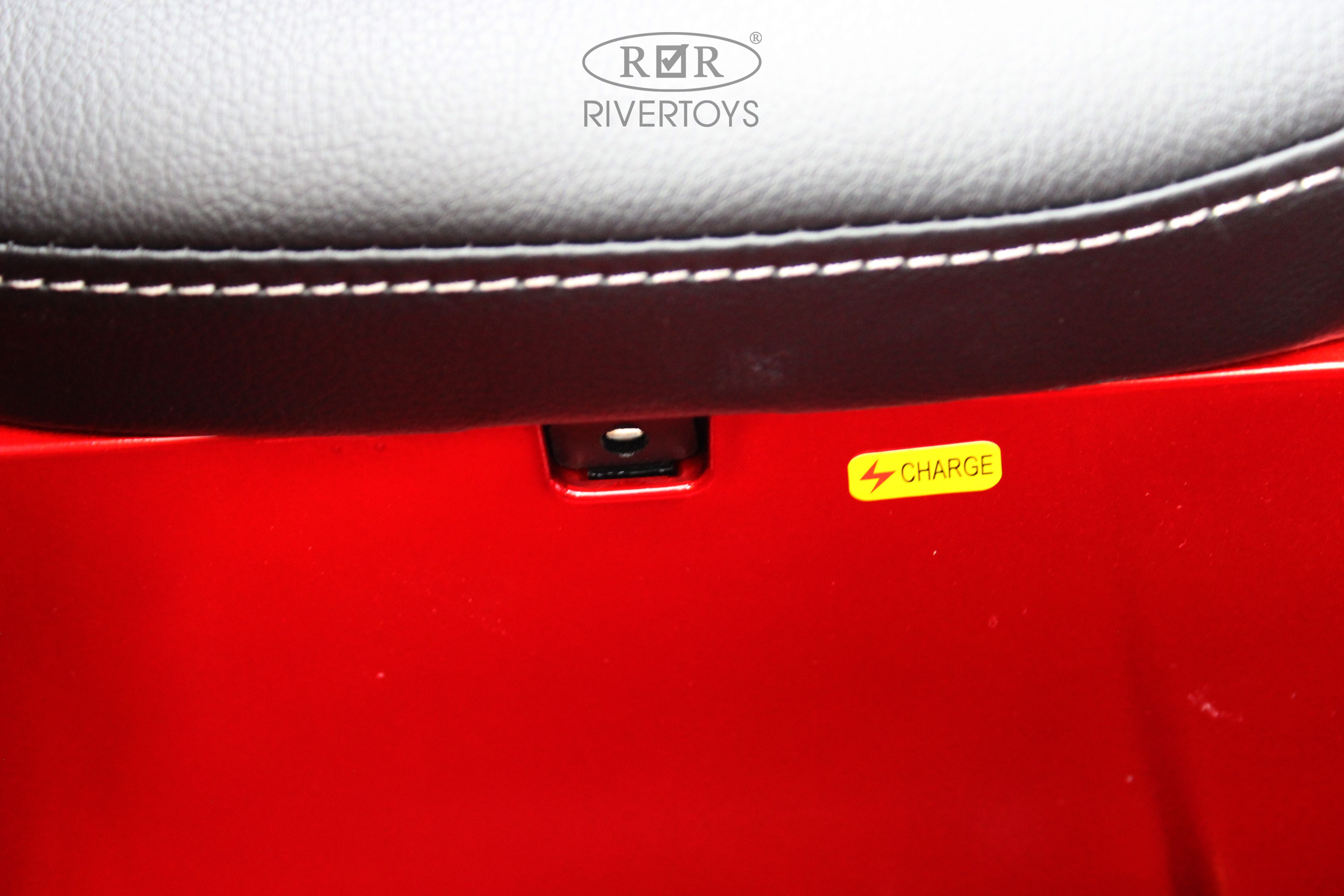 Электромобиль RIVERTOYS Y999YY-RED-GLANEC С пультом ДУ - фото 19