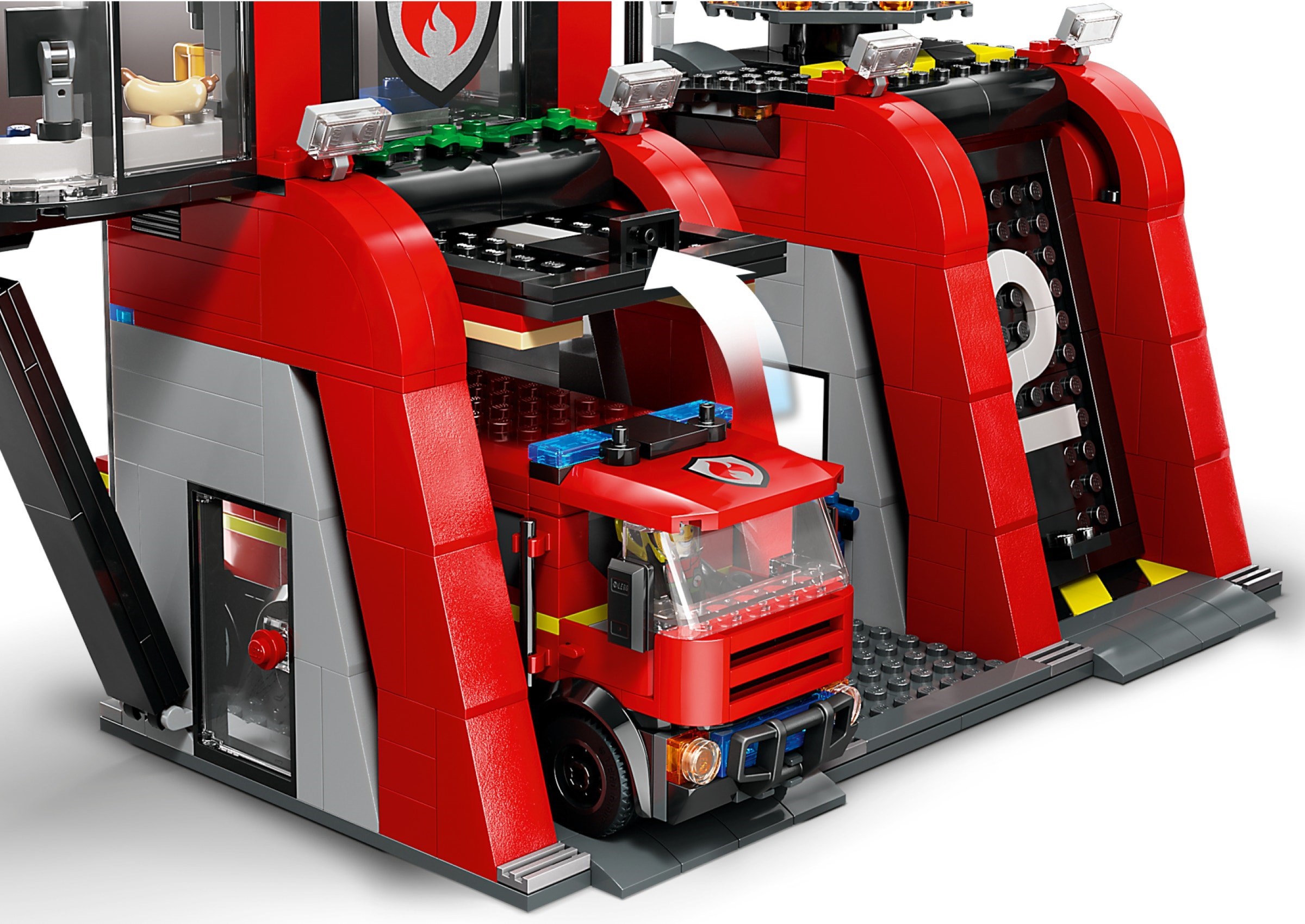 Конструктор LEGO City 60414 843 дет. - фото 4