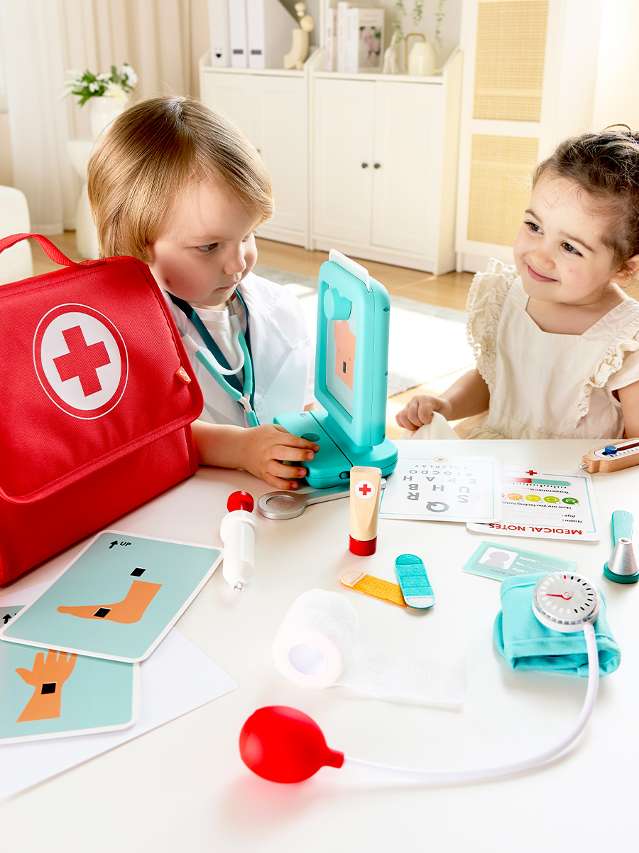 Игрушка Hape Доктор - фото 1
