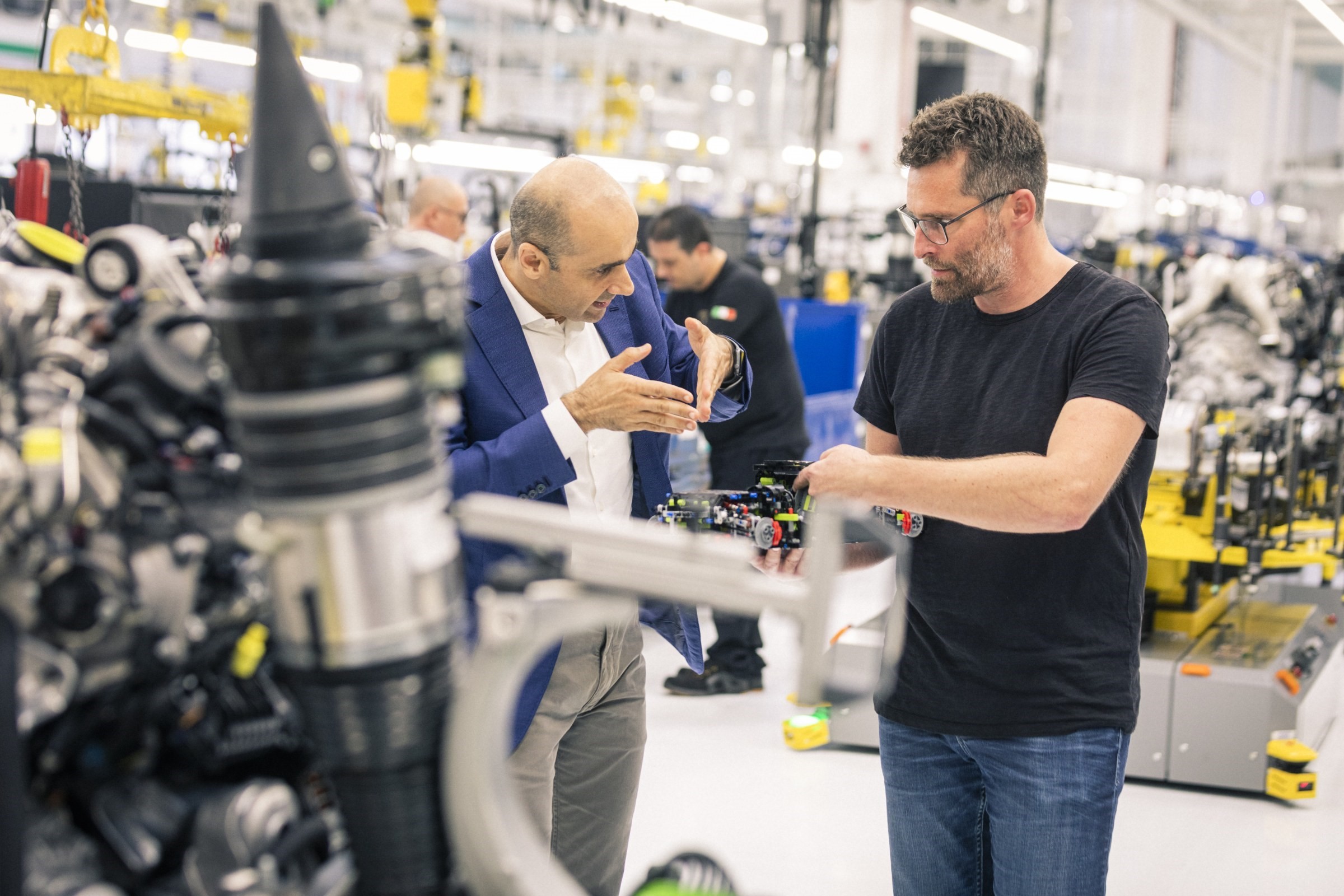 Изображение товара Конструктор LEGO Technic Lamborghini Sian FKP 37 42115, 3696 деталей